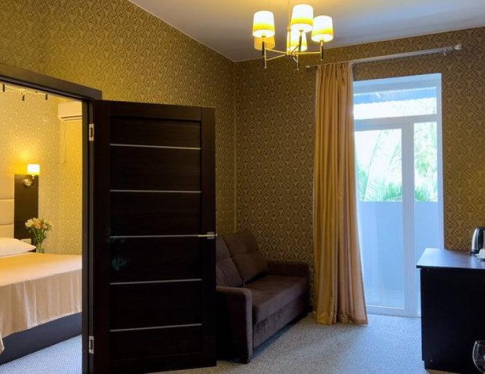 ЛЮКС 2-МЕСТНЫЙ 2-КОМНАТНЫЙ - Отель «Жоэквара» Гагра