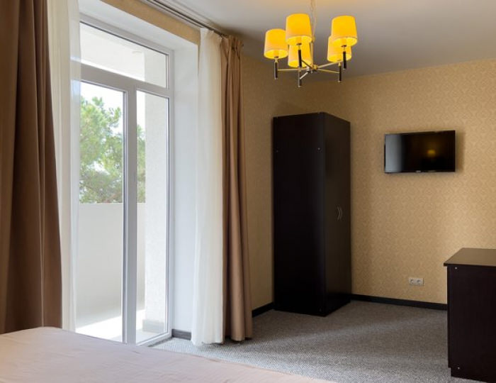 СЕМЕЙНЫЙ 4-МЕСТНЫЙ 3-КОМНАТНЫЙ - Отель «Жоэквара» Гагра