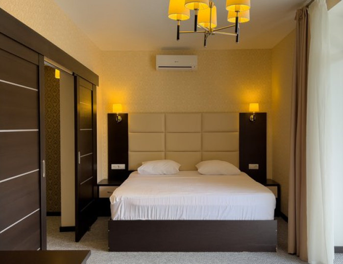 СЕМЕЙНЫЙ 4-МЕСТНЫЙ 3-КОМНАТНЫЙ - Отель «Жоэквара» Гагра