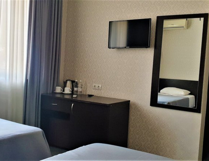 СТАНДАРТНЫЙ 2-МЕСТНЫЙ 1-КОМНАТНЫЙ (БЕЗ БАЛКОНА) - Отель «Жоэквара» Гагра