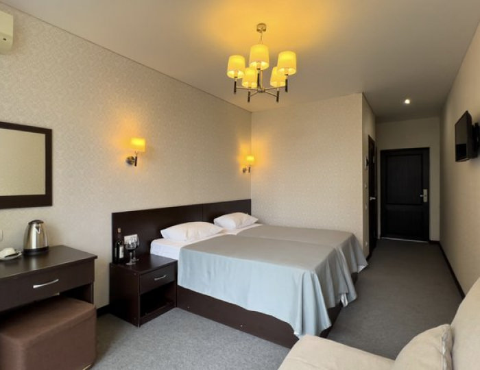 СТАНДАРТНЫЙ 2-МЕСТНЫЙ КОМФОРТ (С БАЛКОНОМ) - Отель «Жоэквара» Гагра