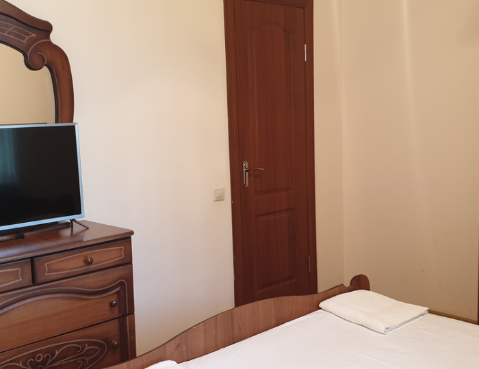 Стандартный 2-местный 1-комнатный с общим балконом корпус 1 Жемчужина - Отель «Жоэквара» Гагра